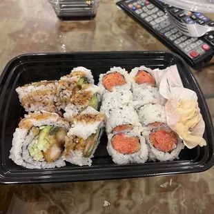 Spicy tuna and shrimp tempura