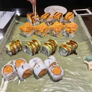 sushi, sashimi, sushi and sashimi, food