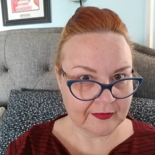Julie T.