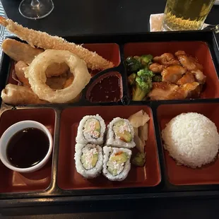 Lunch-size Bento Box