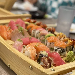 Sushi Boat Combo