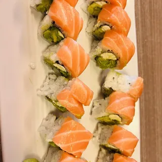 Philly Roll Happy Hour