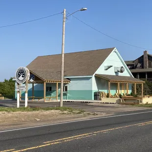 Nags Head Pizza's new location in 2022