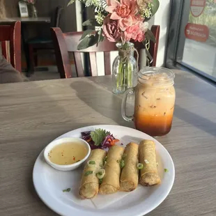 Crispy Spring Rolls &amp; Thai Tea