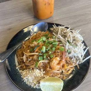 Pad Thai, Thai Tea