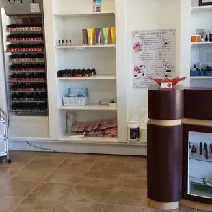 Nail Touch
