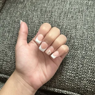 bulky and not even close to what i asked for. also the initial looks crappy