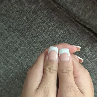 the thumb size is completely different. also not to mention that all the nails are different lengths?