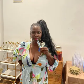 Lakisha M.