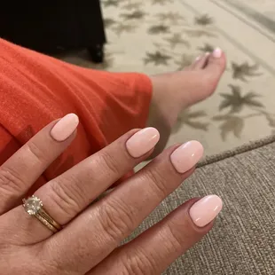 Perfect summer ready nails!