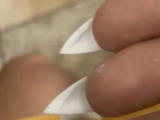 Vogue Nails