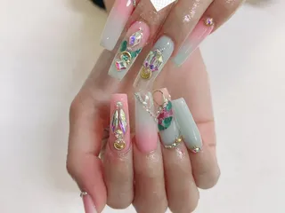 Happy nails - Wichita