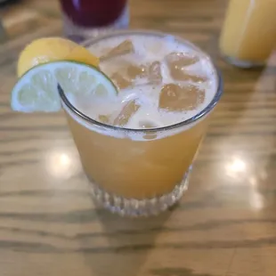 Apricot sour with makers