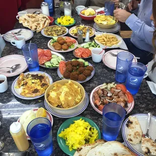 A lot of good Iraqi food...