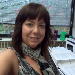 Lynn E.