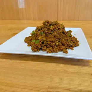 Southern Thai Style curry stir-fried with minced meat.