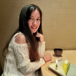 Yi C.