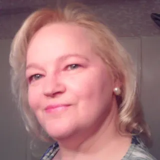 Cathy V.