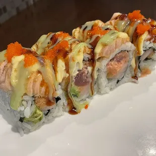 Kiss on Fire Roll (delicious)