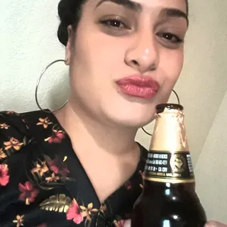 Von V.