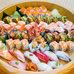 The most delicious sushi platter!