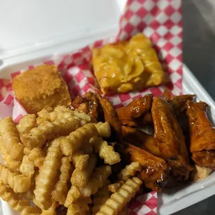 Boston Meal:
8pc Chicken Wings
W/ Corn Bread  Mac N Cheese 
Fries