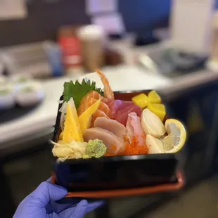 Chirashi Don
