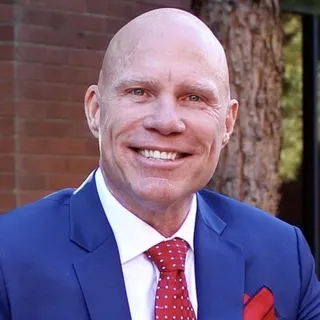 Erik L.