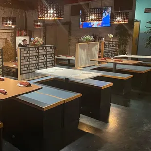sushi and sashimi, interior