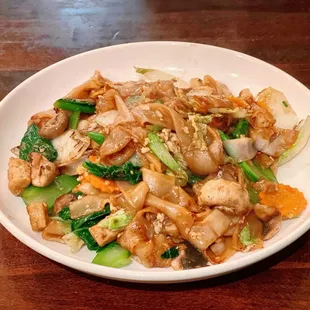 15. Pad See Ew - Vegetarian, this is so delicious!