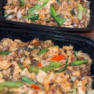 15. Pad See Ew