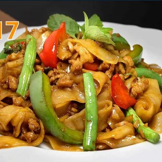 17. Pad Kee Mao