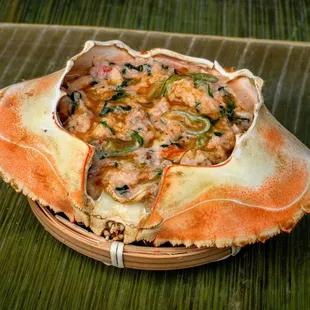 Ginataang Alimango- dungenese crab, coconut milk, alige