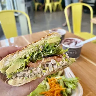 Ahi Sandwich ($15.5)