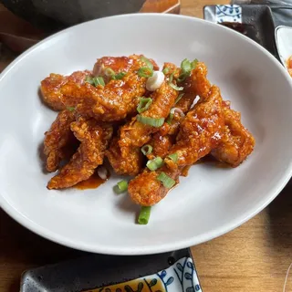 Korean Boneless Chicken (Soonsal Chicken) Sauce side