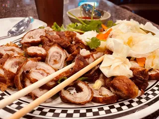 Dong Que Restaurant