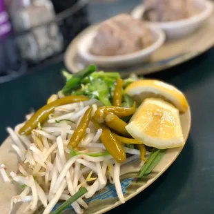 ramen and noodles, food