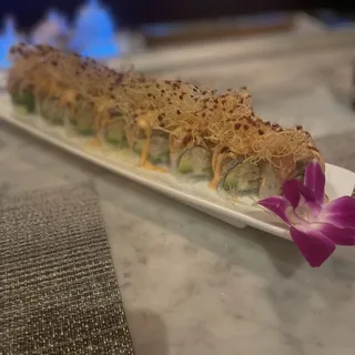 Yellowtail, Sesame & Cucumber Roll