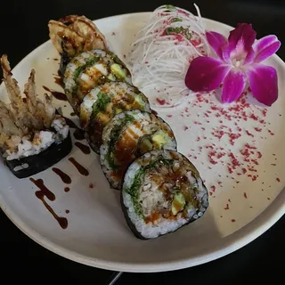 "Soft Shell Crab" Roll