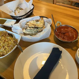 Butter Naan,Garlic Naan,Cheese Naan,Butter Chicken,Hyderabadi Chicken Dum Biryani - Bone In