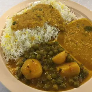 vegetarian delight. I got dairy free (vegan) option. nice :)