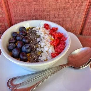 Brunch: Mango Smoothie bowl