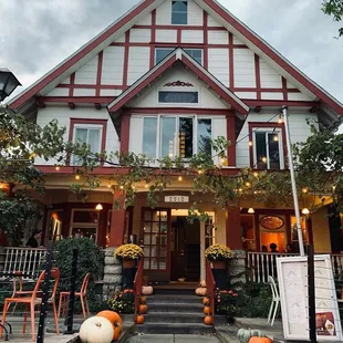 Namaste Cafe in a charming Victorian house