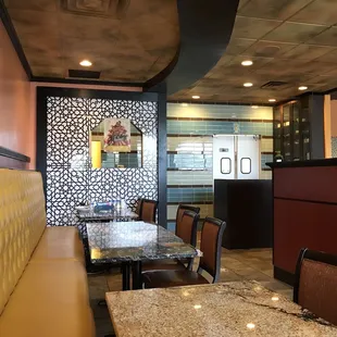 sushi and sashimi, interior