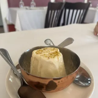 Pista Kulfi