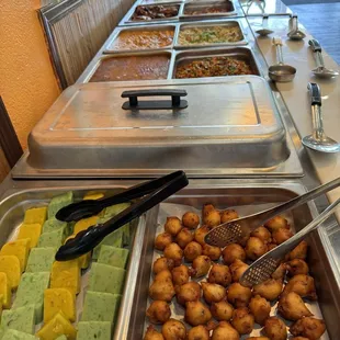 Lunch Buffet $15.99