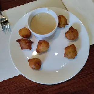 Punugulu with peanut chutney!