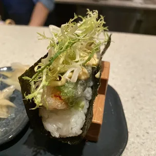 Lobster Tempura, Yuzu Aioli, Frisée