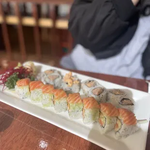 AJ&apos;s Roll + SPICY WHITE TUNA