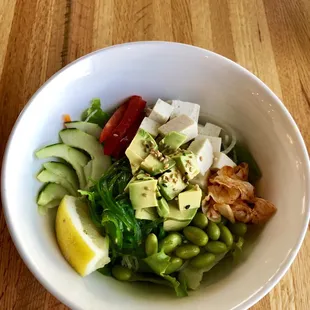 Vegan poke bowl